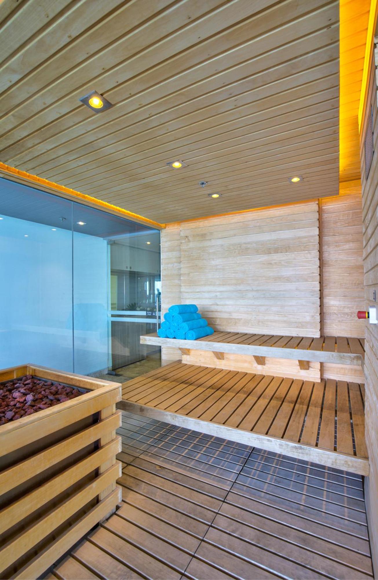Estelar Cartagena De Indias Hotel Y Centro De Convenciones Екстериор снимка A modern Finnish sauna